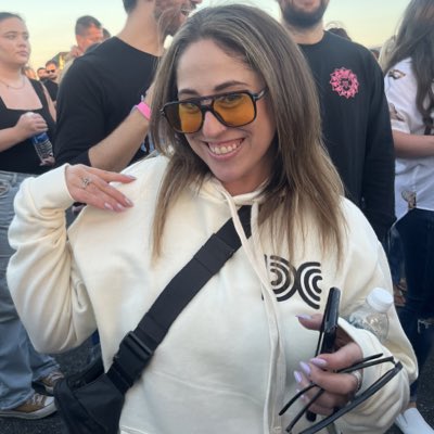 michelle_cheech's tweet photo. #NewProfilePic https://t.co/tofBPk1aW6