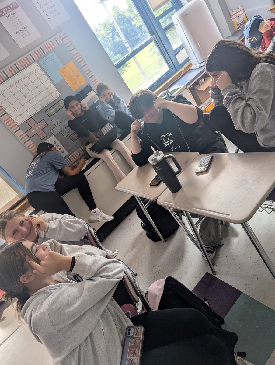 "BRAINSTORMING" our first Student Council event 🎃👻 more details to follow