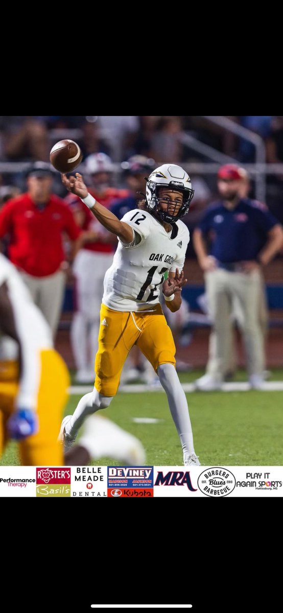 1-5 
1,073 passing yds
66% cmp
10 passing tds
1 int