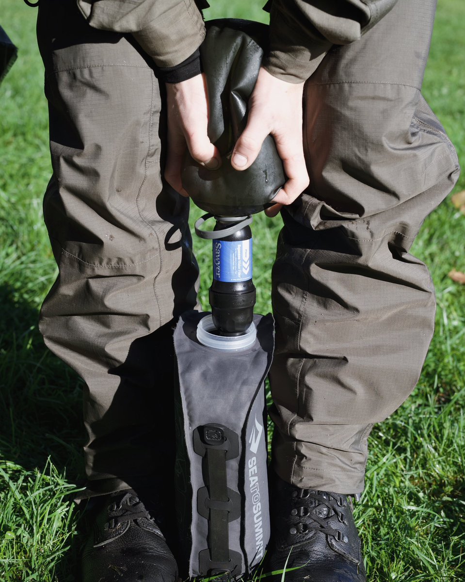 Sneaky Media Group tweet media