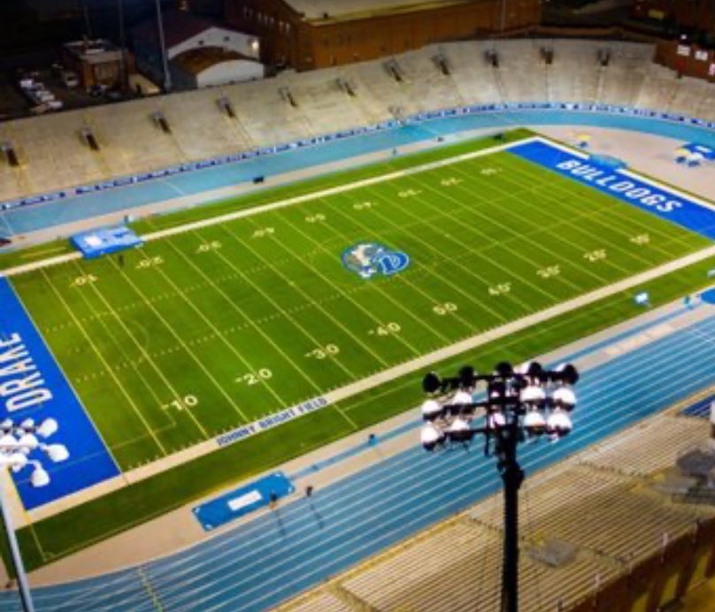 Thank you to Coach <a href="/MichaelRyanDay/">Michael Day</a> and <a href="/DrakeBulldogsFB/">Drake Football</a> for the junior day invite!
<a href="/OFallonFootball/">O'Fallon Football</a> <a href="/QBCoachOz/">Oz</a> <a href="/PrepRedzoneIL/">Prep Redzone Illinois</a>