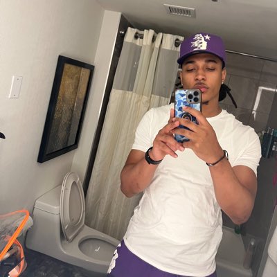 Unexpectedfamej's tweet photo. #NewProfilePic https://t.co/c8z0B7cLwJ