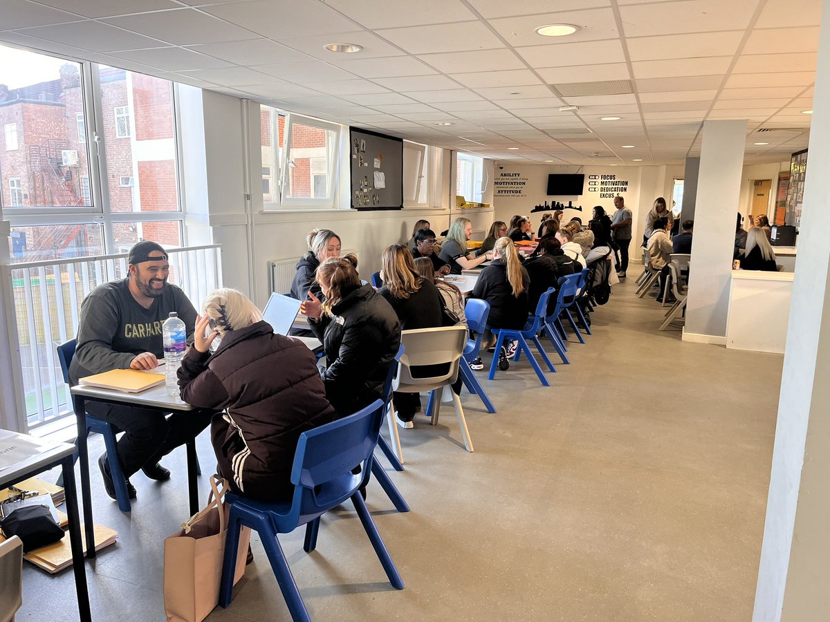 EdgeNorthfield's tweet photo. Thank you to everyone in the #edgefamily for supporting our Parents Evening. An amazing 80% turnout from our key stage 4 families is an incredible indication of the power of a collaborative school community #changebeginshere #edgepride https://t.co/EdYyOGFsIp