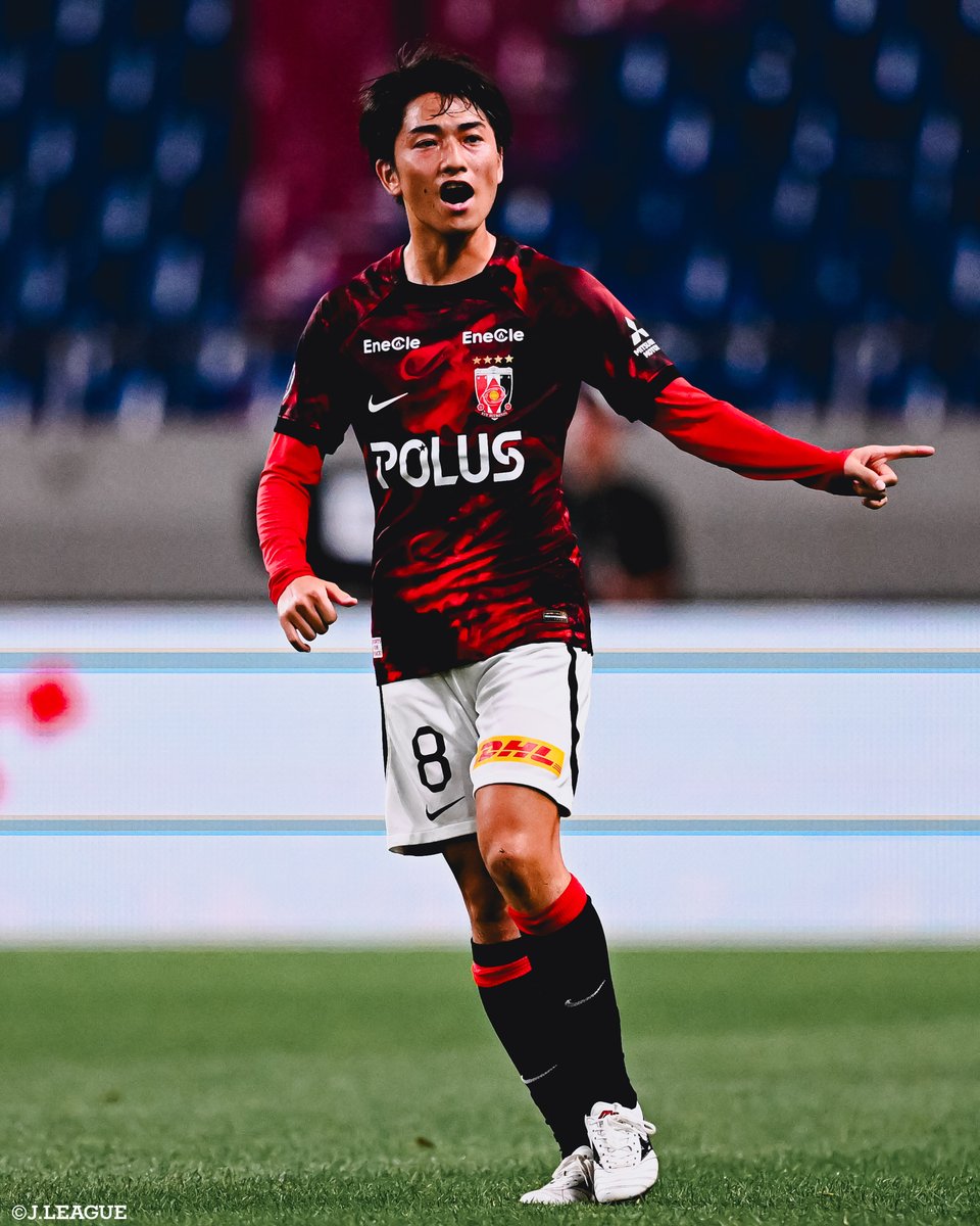 🎂 HAPPY BIRTHDAY 🎂 本日10月5日は 浦和レッズ 小泉佳穂 選手の28歳
