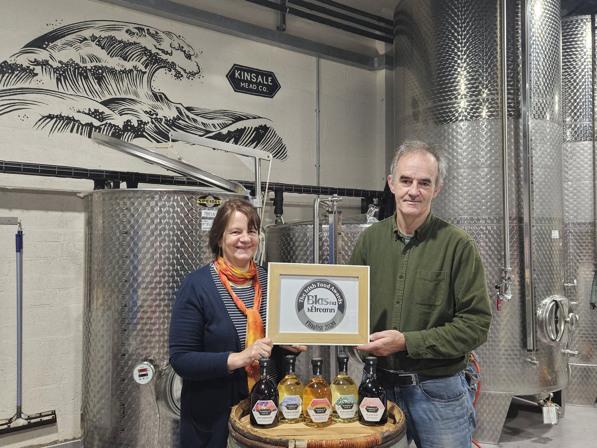 Kinsale Mead Co (@kinsalemeadco) on Twitter photo Delighted to be a finalist at 2024 <a href="/BlasNahEireann/">Blas na hÉireann</a> awards in Dingle this Friday
We will also be sampling meads at the Green Lane Gallery on the festival food trail at the weekend
Good luck to all the finalists
Fingers crossed
#mead #dinglefoodfestival #drinkresponsibly Delighted to be a finalist at 2024 <a href="/BlasNahEireann/">Blas na hÉireann</a> awards in Dingle this Friday
We will also be sampling meads at the Green Lane Gallery on the festival food trail at the weekend
Good luck to all the finalists
Fingers crossed
#mead #dinglefoodfestival #drinkresponsibly