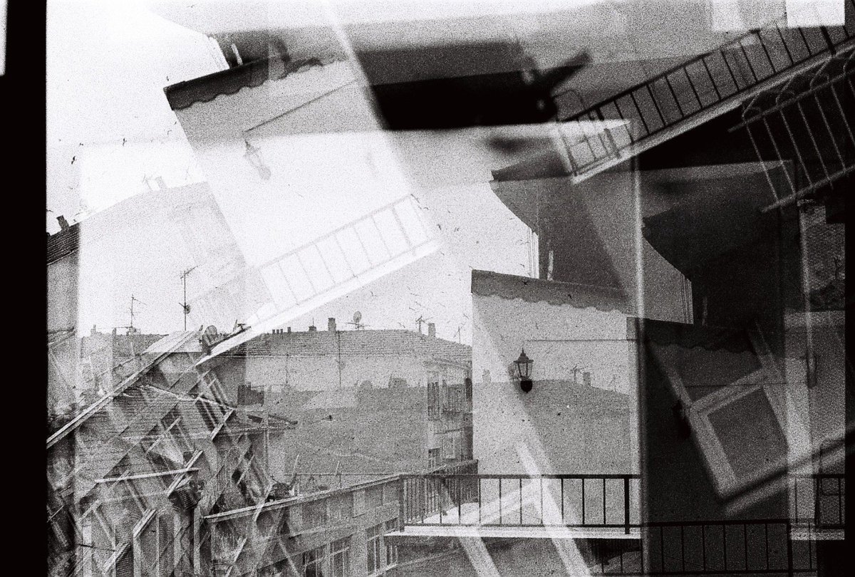 "yenilgi hissiyle karışık huzursuzluk"

a-part.online/hafif/yenilgi-…

tanıştıralım..
adı Ruat. 
kendisi edebiyat tarihinin avam entellektüellerinden. 
bir Erinç Durlanık tasarımı &amp; yaratımı..

<a href="/erincdurlanik/">E.D</a>