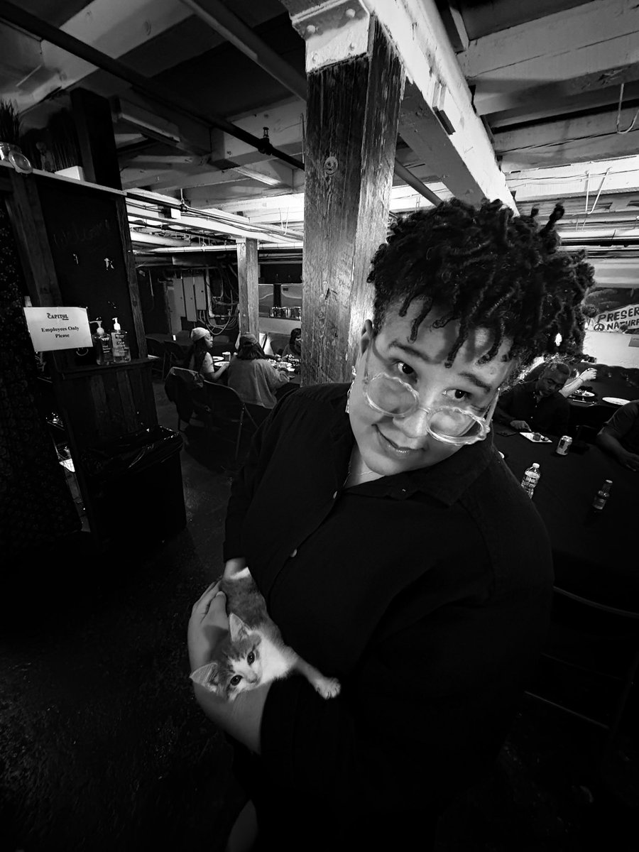 blkfootwhtfoot's tweet photo. Night 3 @capitoltheatre in Port Chester, New York. You definitely took the (birthday) cake last night 🎂🎉 Thanks for coming on out and showing me so much birthday love.

Thank you @SPCAwestchester bringing the adorable kittens to visit.

@SummerStage in Central Park tonight! https://t.co/Zge9N42vfm