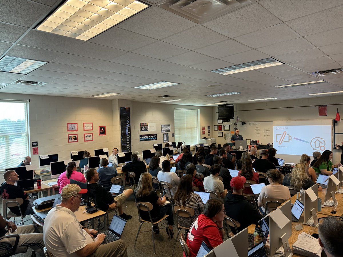 LMegronigle's tweet image. Today was a great day of PD in the #STRONGStable @mchsmustangs - data dive in PLCs, technology, blended, canvas, co-teaching.  It was #ExcellenceInAction ❤️