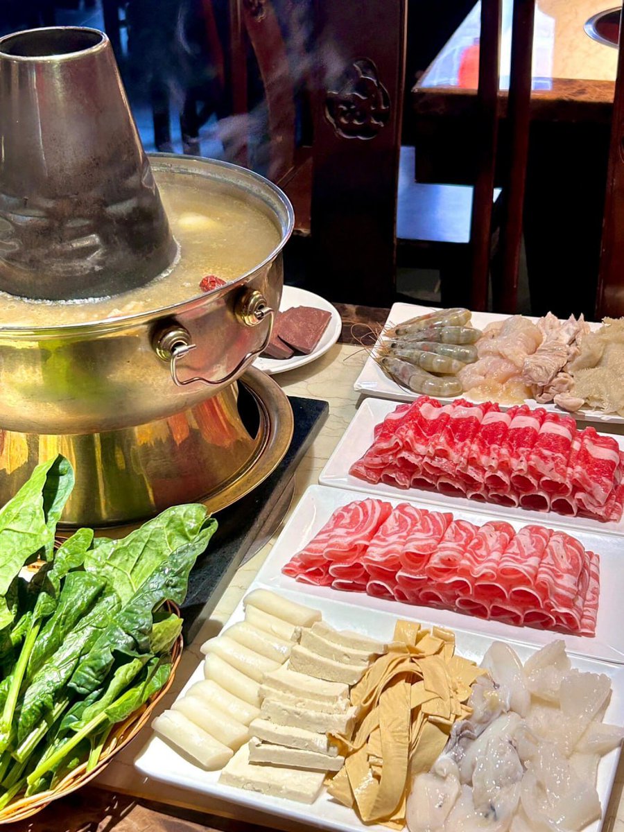 Easyaccess120's tweet photo. After leaving work, I ate hot-pot at a Beijing-style hot-pot shop in China Town with my colleagues. https://t.co/zxBdVHqcia