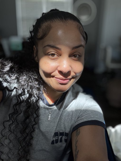 Watch realkalibabbyy's leaked NSFW photo on TwXstars