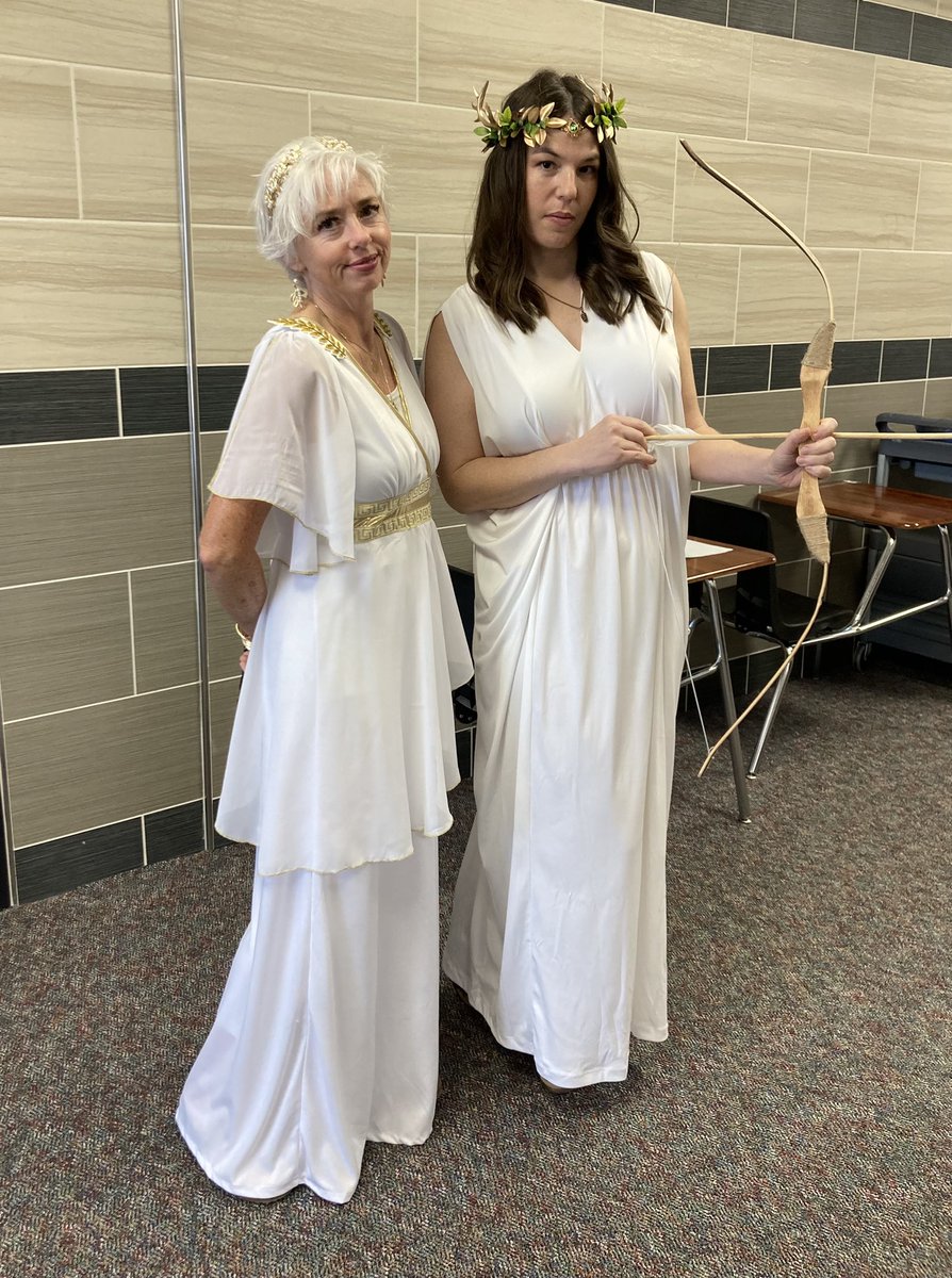 Karen Sheffield tweet media