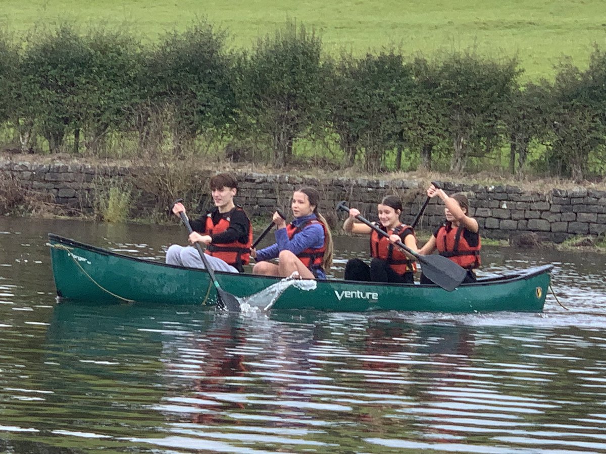 SandbachCollege's tweet photo. A fantastic first day of our Year 12 induction trip to Stanley Head. The students showed great resilience, determination and team work.
Great fun!
#StanleyHead
@StanleyHeadOEC https://t.co/srbWBkOXCZ
