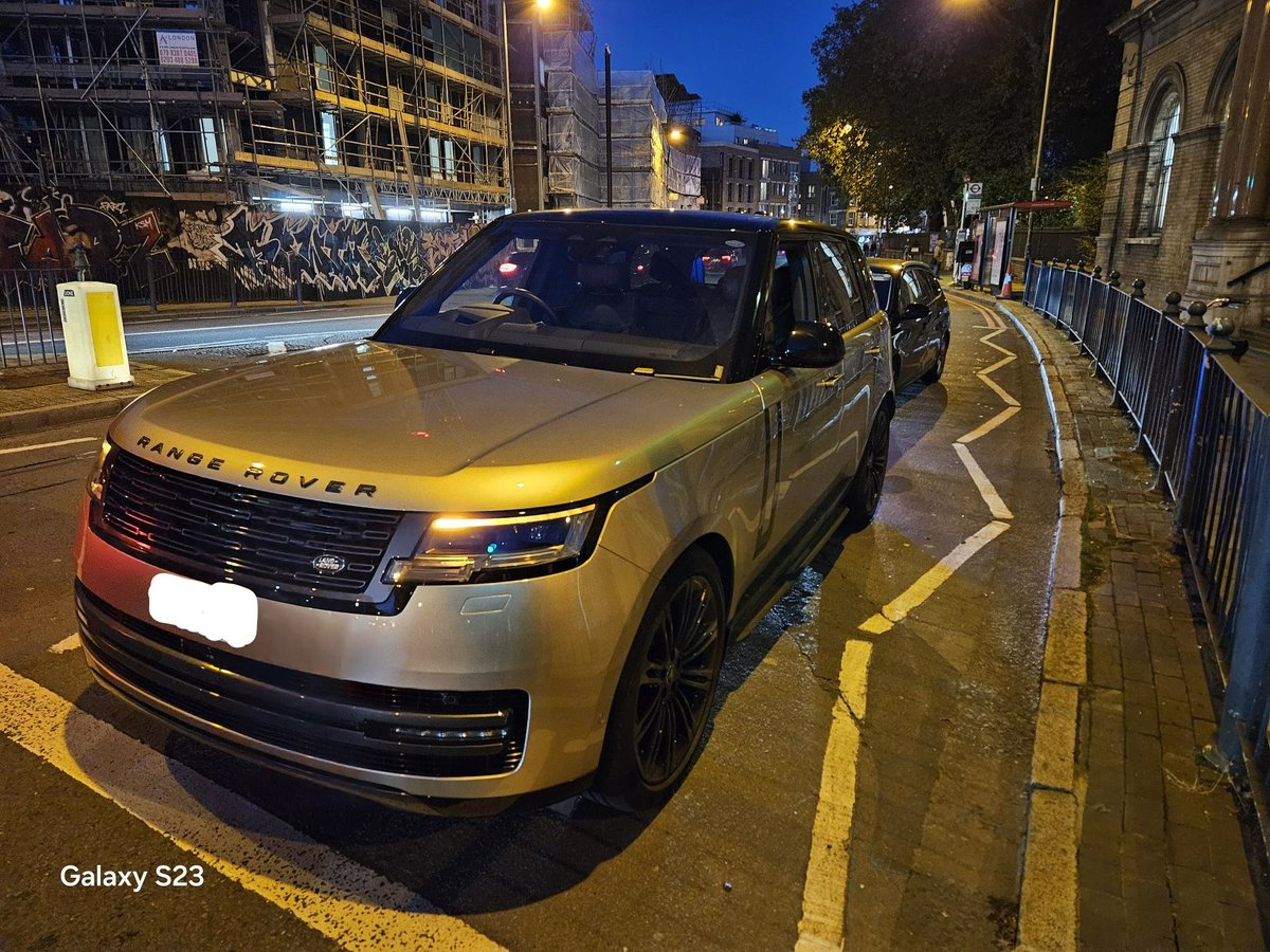 MPSTowerHam's tweet photo. #TowerHamletsTaskForce
You'd think someone with a £170k car could afford at least 3rd party insurance.
Clearly the driver of this car thought otherwise.
Reported for the offence and car seized.
Candidate for new supervisor vehicle?
@TowerHamletsNow https://t.co/LUAqZ3i5Du