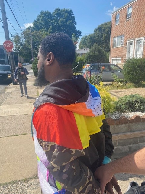 USMS_Philly's tweet photo. @USMS_Philly arrested Kristopher Williams, 43, in the 10000 block of E. Keswick Road in Phila. Williams was wanted by Delaware County CID for Involuntary Deviate Sexual Intercourse W/Child. Williams allegedly assaulted a 12-year-old female on multiple occasions in Colwyn, PA. https://t.co/YJXTQY5zUK