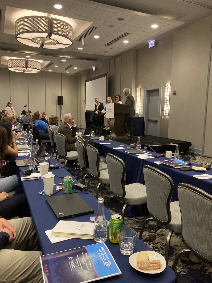 Danielle Cozachenco (@dcozachenco) on Twitter photo Having a great time with amazing people in an amazing venue at #AlzFastTrack <a href="/_BrightFocus/">BrightFocus Foundation</a> 👩🏻🔬 Having a great time with amazing people in an amazing venue at #AlzFastTrack <a href="/_BrightFocus/">BrightFocus Foundation</a> 👩🏻🔬