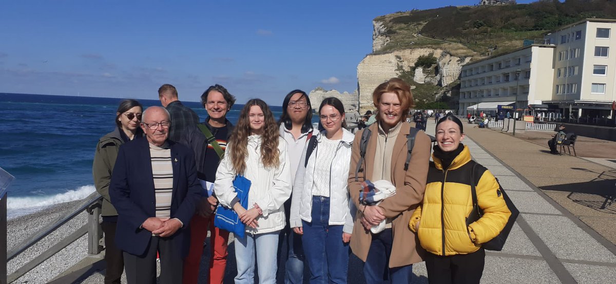 Lancement, en présence de M. le Maire, de l'atelier professionnel "Flux de mobilité à #Etretat". Cet atelier sera mené jusqu'en mars avec @aurh et le Grand Site Falaises d'Etretat - Côte d'Albatre