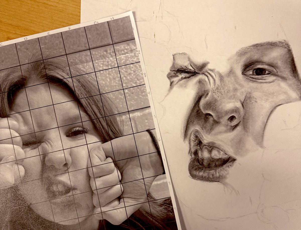 Ohh the talent! What an amazing work in progress! 
<a href="/GrandOaksCISD/">Grand Oaks HS</a> <a href="/ConroeVisualArt/">Conroe ISD Visual Arts</a> <a href="/ConroeFineArts/">Dr. Robert Horton</a> 
#WIP #selfportrait