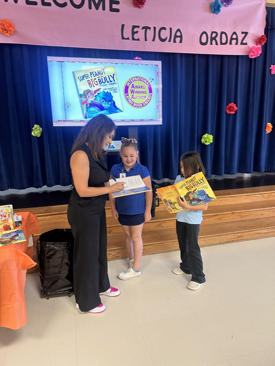 Thank you so much <a href="/LeticiaOrdazTV/">Leticia Ordaz</a> for coming to read and speak to  our <a href="/BburgCougars/">Brandenburg Cougars</a> today! Your message of spreading kindness was inspiring! <a href="/IrvingLibraries/">IISD Libraries</a> <a href="/IrvingISD/">Irving ISD</a>