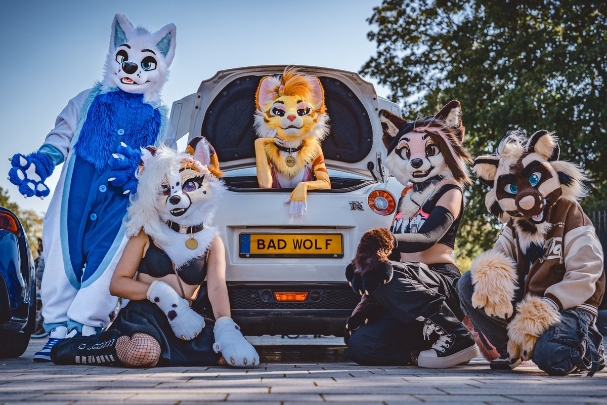 KittyD_uk's tweet photo. Every day is a chance to chase your passions &amp; enjoy the ride, no matter where it takes you. Surround yourself with those who inspire you &amp; never forget to celebrate the little moments along the way!🤗 https://t.co/8jFviJfAQB