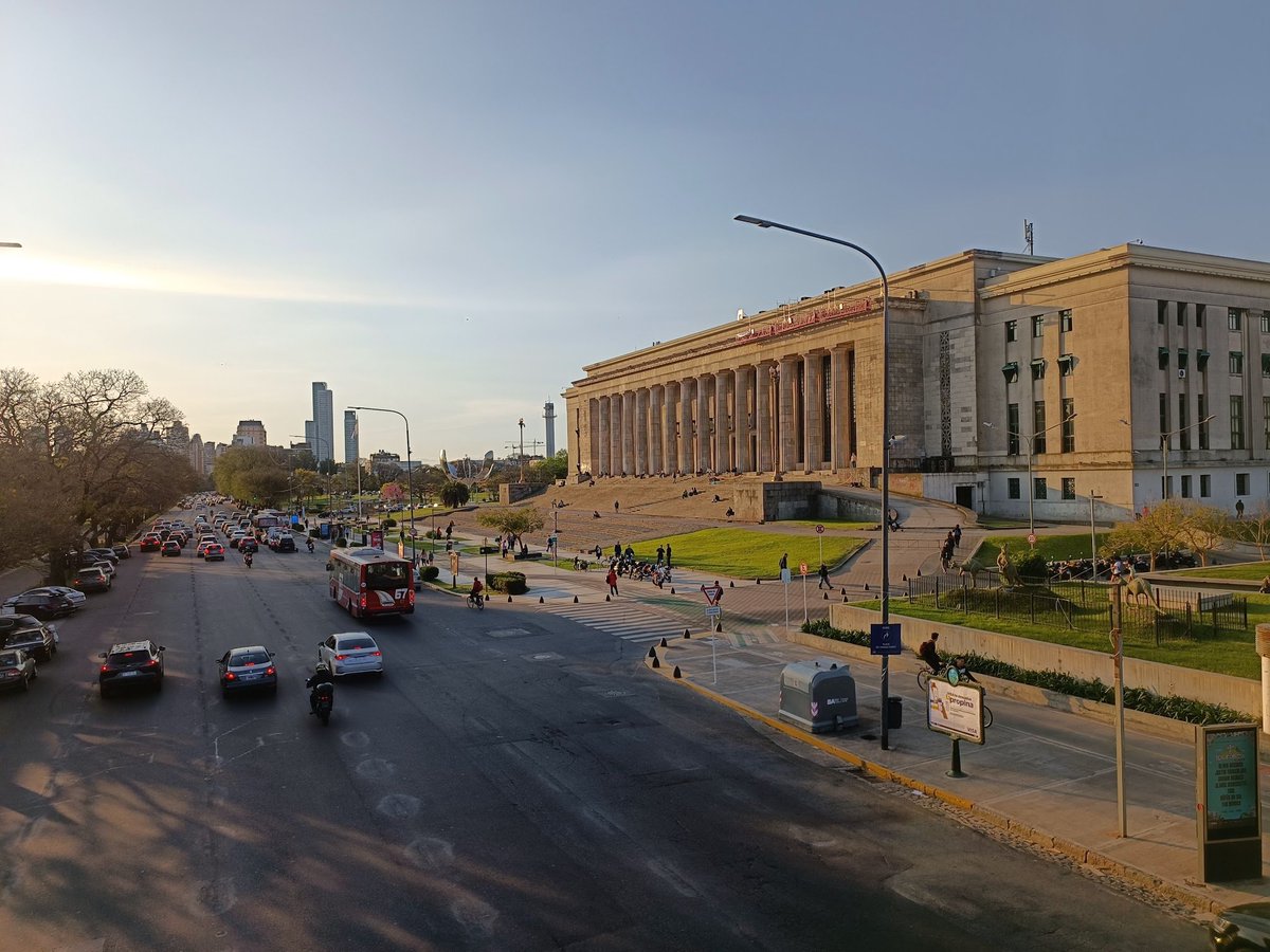 Simba, todo lo que baña el sol lo hizo Perón.