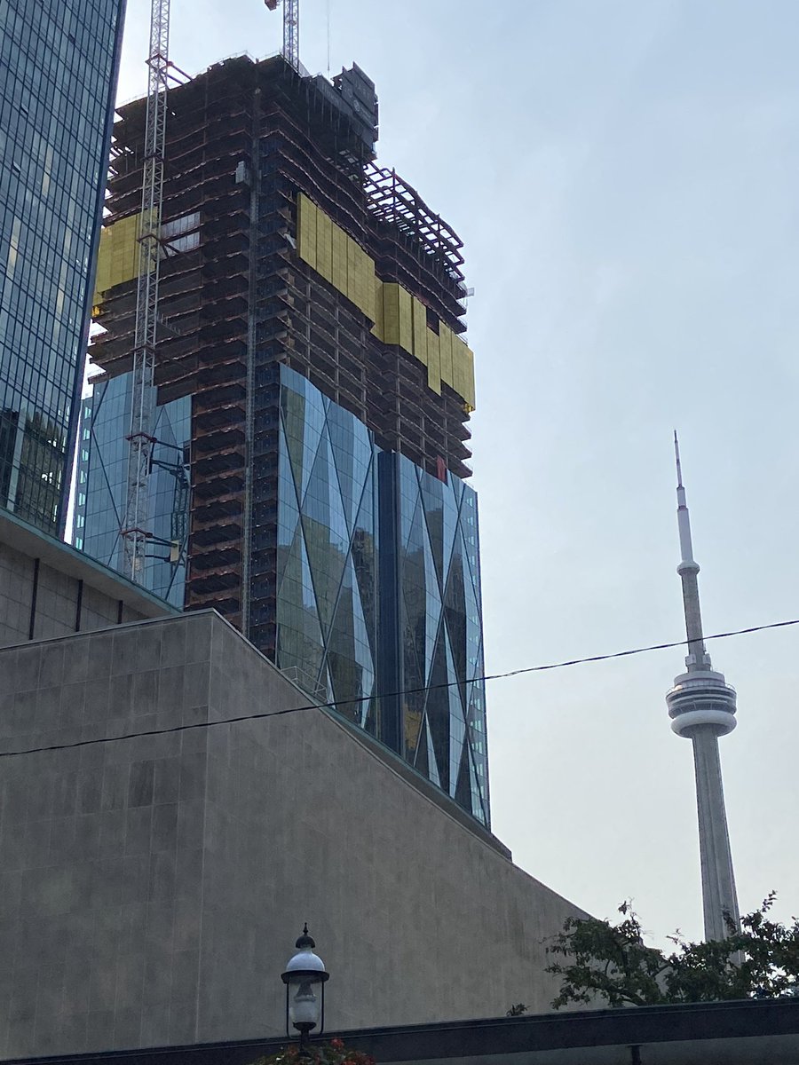 samplingculture's tweet photo. When I saw this building I thought of how analogous it is to the work we’re doing in tech. Tech cos are always under construction 🏗️🚧constantly evolving, growing 🌳 How we show up for each other matters: partners, team, customers,ourselves. Don’t lose sight of that! Let’s build! https://t.co/NUTxUAzUXU
