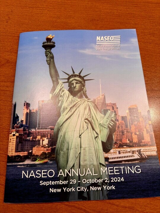 NEIFundorg's tweet image. NEIF takes on NYC! 

The team enjoyed tuning into conversations surrounding the country's clean energy movement at the NASEO Annual Meeting.

Special thanks to Sealed Inc for hosting a lovely reception - and to all other speakers, organizers &amp;amp; attendees!

#NEIF #NASEO2024