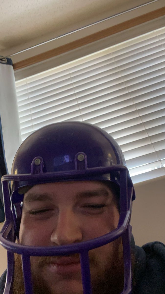 dangle_master69's tweet image. Just got moved up from practice squad.