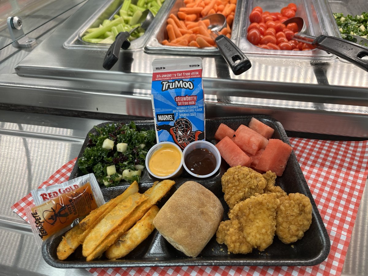 GaDOENutrition's tweet photo. Local Georgia school nutrition programs are building strong K12 Culinary Cultures and raising the bar on quality school meals in Georgia.

📸 Buford City, Cherokee County, Gwinnett County, Whitfield County

#FuelingGA #K12CulinaryCulture https://t.co/0Si6Ftych3