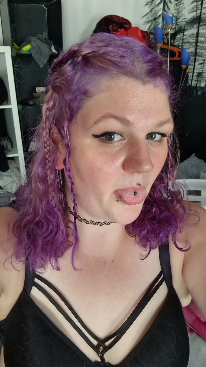 dirty_ela's tweet photo. Hatte ein paar stressige Monate 😅 hoffe es wird jetzt ruhiger 🙈 ich versuche auch wieder aktiver zu sein ❤️ https://t.co/7EOfx5BTNt