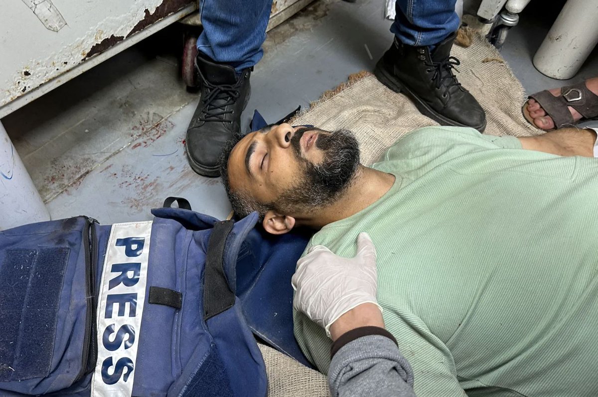 CommsConsult (@commsconsultltd) on Twitter photo "This has been a really salutory time, including for journalists" <a href="/bbclysedoucet/">lyse doucet</a> #TheMediaShow "Palestinean journalists have stepped up to cover what is not just a major world story but their own lives. We have depended on them so much. It will live long." Reuters/Doaa Rouqa "This has been a really salutory time, including for journalists" <a href="/bbclysedoucet/">lyse doucet</a> #TheMediaShow "Palestinean journalists have stepped up to cover what is not just a major world story but their own lives. We have depended on them so much. It will live long." Reuters/Doaa Rouqa