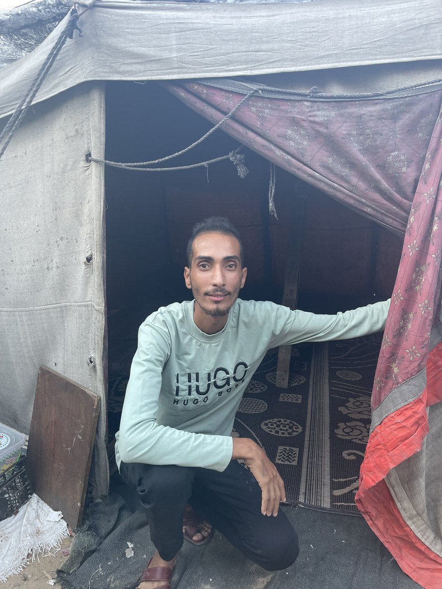 in_mosab's tweet image. Peace be upon you, may God bless you all
I am Musab Talal Atallah from Gaza
I want you to stand by my side. Yesterday it rained and we were drowned in water. I want to get a cover for the tent. Please help me and do not be stingy with your support. ππππ΅πΈ