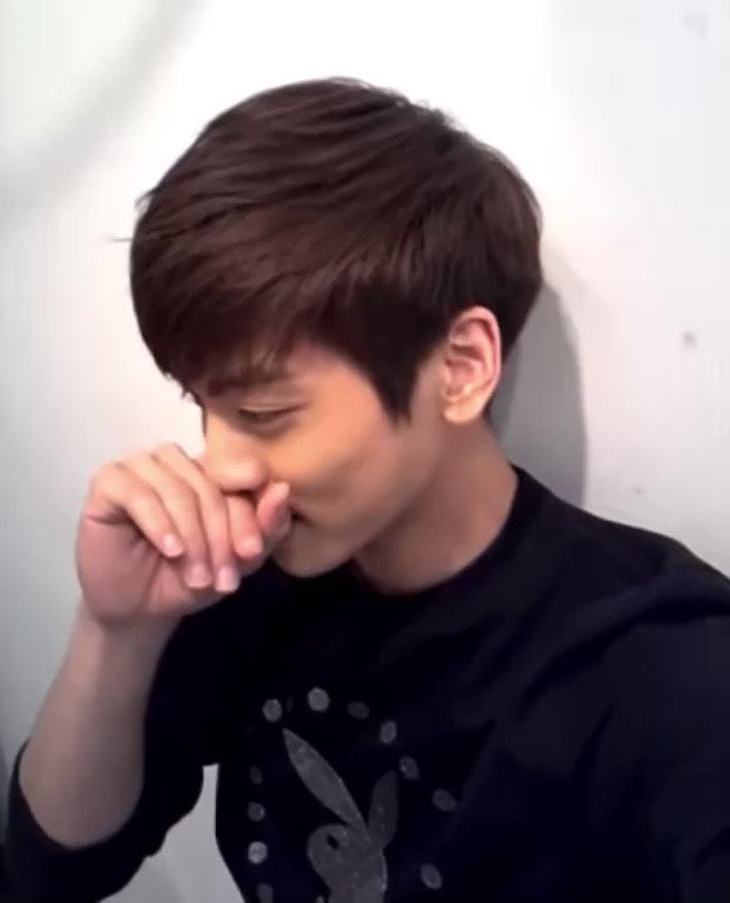 t (@chaeies) on Twitter photo 