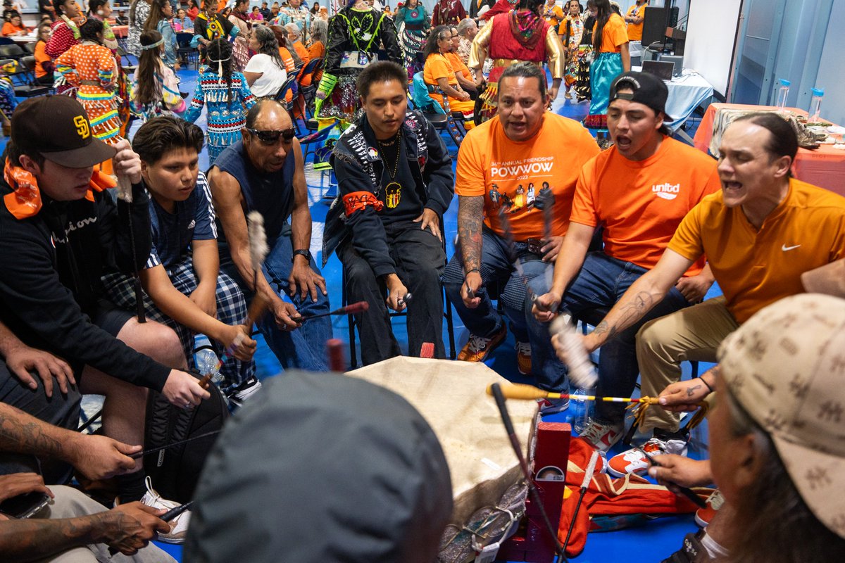 HumanizingStory's tweet image. The Denver Indian Center on September 30th held an event for #orangeshirtday to honor all those that were taken by boarding schools, those that survived and those that didn't. #everychildmatters #boardingschool #INDIGENOUS