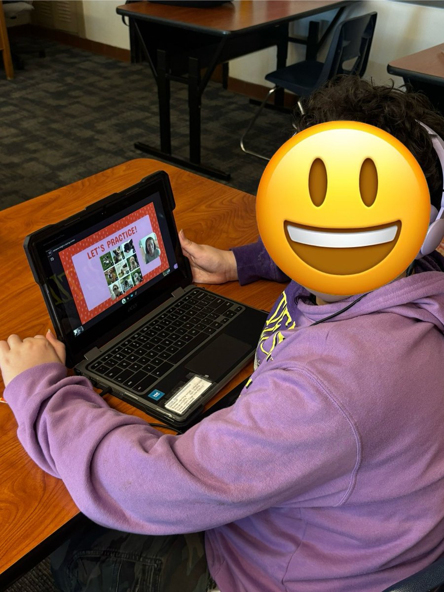 leesmith_330's tweet photo. Implementing science of reading with @Amplify, online tutoring, and guidance from our ODEW literacy coach, we are improving literacy for ALL students. @_JackieDietrich @GovMikeDeWine https://t.co/0PFT09hAg7