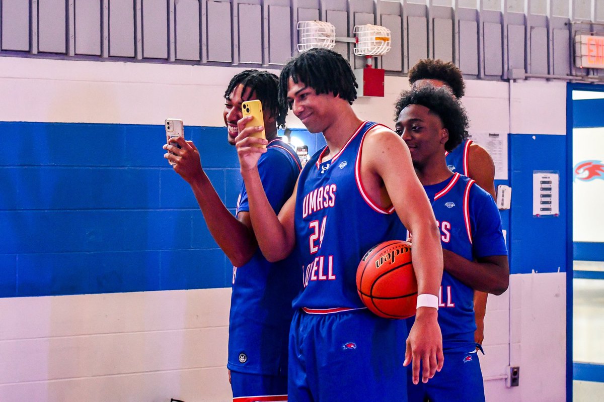 UMass Lowell MBB tweet media