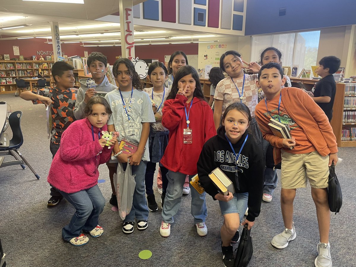 Castleberry ISD Libraries tweet media