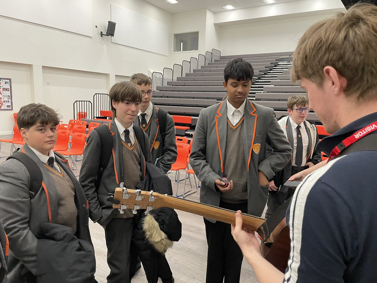 We were so excited to welcome <a href="/danny_mellin/">Danny Mellin</a> to <a href="/stonelodgesch/">Stone Lodge School</a> today to talk to students about mental health, exploring interests and online safety, along with performing an acoustic set of his original songs. 🎤 🎸