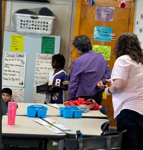 Dr. Nancy Atkinson (@keyestosucceed) on Twitter photo Shout out to <a href="/imelda_little/">Imelda Little</a> and <a href="/DumbleNutt/">Vonda Nutt</a> for pledging to follow our social contract rules! #ExceptionalLeadeeship Shout out to <a href="/imelda_little/">Imelda Little</a> and <a href="/DumbleNutt/">Vonda Nutt</a> for pledging to follow our social contract rules! #ExceptionalLeadeeship