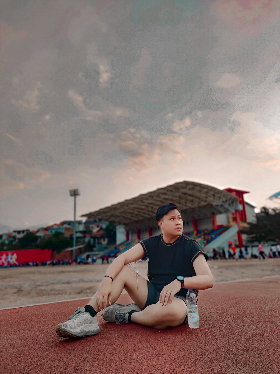 HackimKc's tweet image. Ready...

#pijatenak #pijatsemarang #pijat #Semarang #in #out