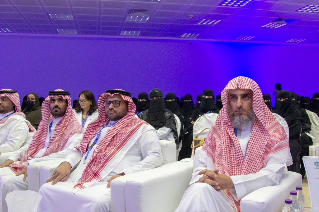 علي فقيهي tweet media