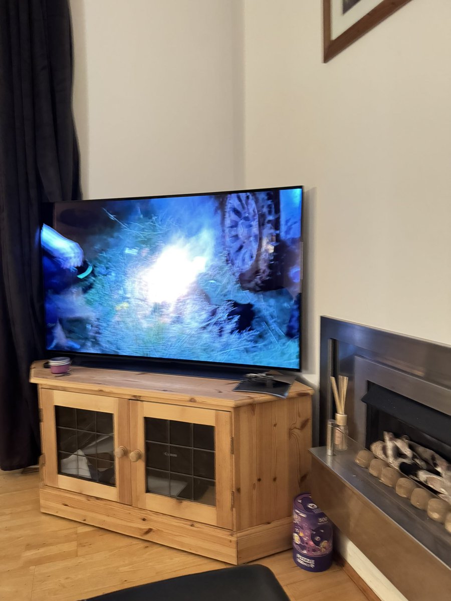 SamSims78's tweet image. 🤣🤣🤣 watch @Syndicate blog then watch it from Joe Sugg point of view. 4x4 drifting to Getting bogged down followed to setting up syndicate original fire by 2m lumen torch. Crying more again this time. 🤣🤣🤣