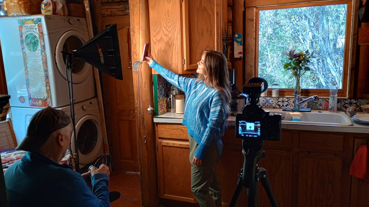 TSCrawlspace's tweet photo. Madison Setzer on set for #TheSilentCrawlspace https://t.co/uTDmpmlybG