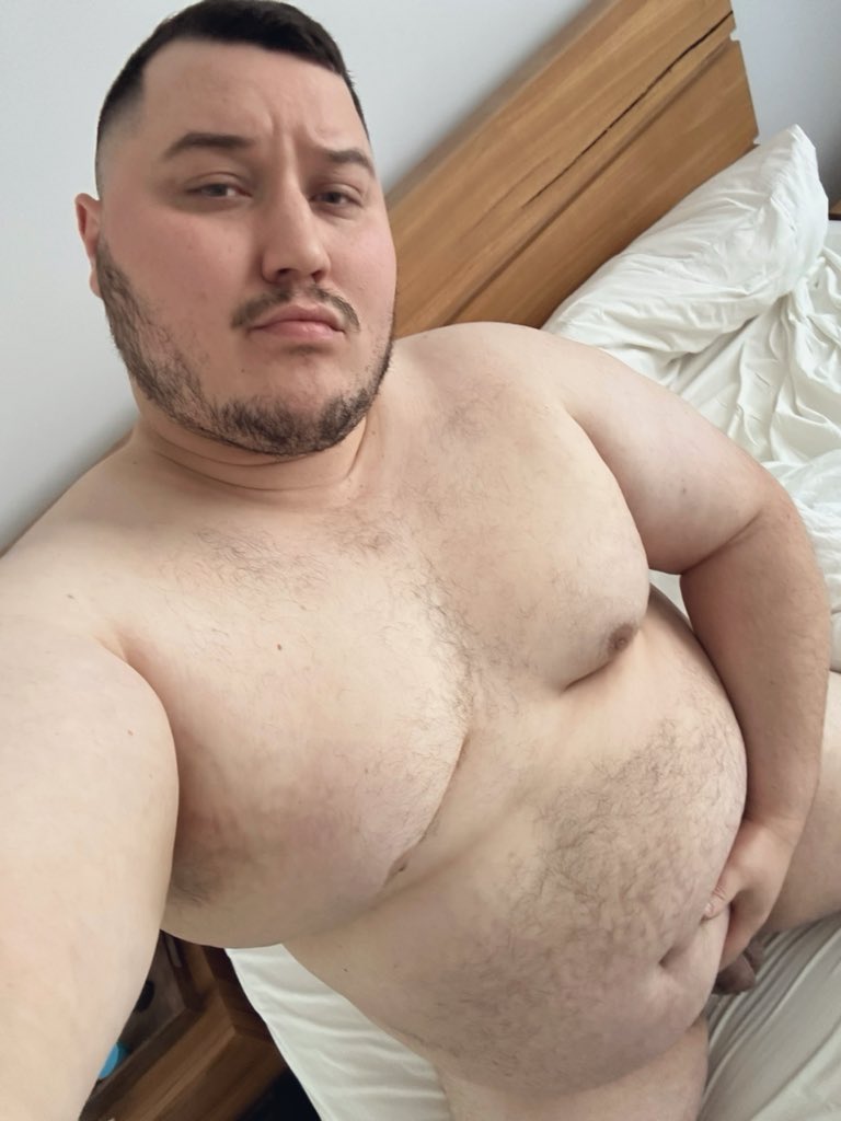 BEEFQUAKEXXX's tweet photo. FACE. DICK. ASS. BOD. https://t.co/DsudFwQQAn