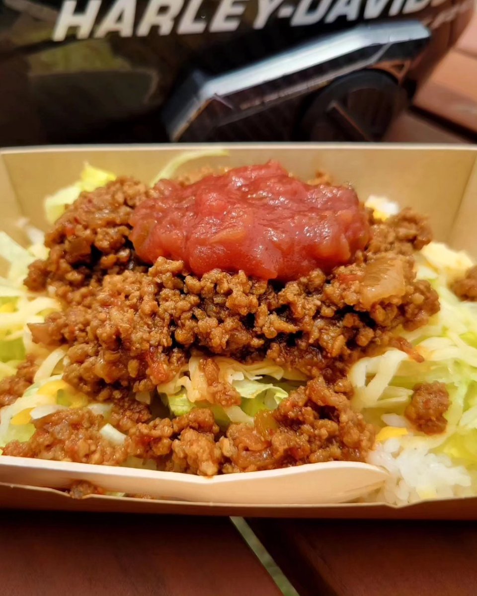 papa_pantsu's tweet photo. 行く行く🌮山口に
10月6日(日)イカス♥️タコス屋「エーヨ！」は、山口県バイクフェスに出店するけん😎よろしくお願いします🙇‍♂️⤵
(土曜日は子どもたちのお祭に出店) https://t.co/6ilWf4Uh0F