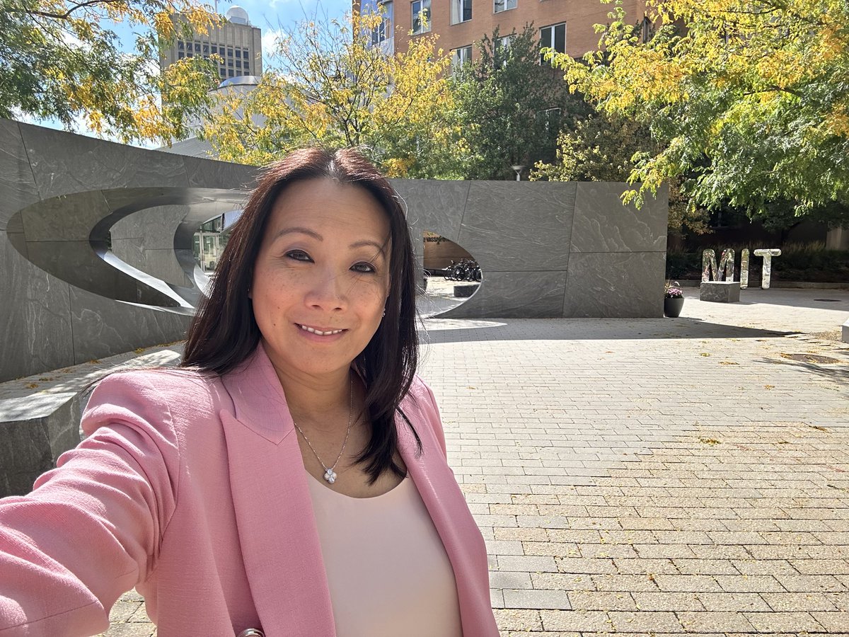 Kimmie Ng, MD, MPH (@kimmiengmd) on Twitter photo So invigorated after being invited to speak at <a href="/kochinstitute/">Koch Institute at MIT</a> of MIT today on #YoungOnsetCRC . Met so many inspiring researchers, including <a href="/snbhatia/">sangeeta bhatia (same on bsky)</a> and MIT President Emerita <a href="/SusanHockfield/">Susan Hockfield</a>. Wearing pink for Breast Cancer Awareness Month 🩷 <a href="/DFarberYoungCRC/">Dana-Farber's Young-Onset Colorectal Cancer Center</a> So invigorated after being invited to speak at <a href="/kochinstitute/">Koch Institute at MIT</a> of MIT today on #YoungOnsetCRC . Met so many inspiring researchers, including <a href="/snbhatia/">sangeeta bhatia (same on bsky)</a> and MIT President Emerita <a href="/SusanHockfield/">Susan Hockfield</a>. Wearing pink for Breast Cancer Awareness Month 🩷 <a href="/DFarberYoungCRC/">Dana-Farber's Young-Onset Colorectal Cancer Center</a>