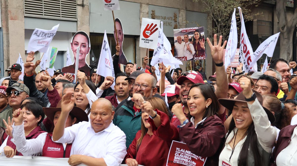 maxcorreah's tweet photo. ➡️🇲🇽 | ¡#Tlalnepantla avanza con dignidad hacia la #Utopía!
El segundo de la transformación comienza con la primera mujer Presidenta Claudia Sheinbaum Pardo, seguiremos construyendo una patria más justa, igualitaria y soberana para todas y todos.
Sí se puede!!
#MaxCorrea https://t.co/uC7ju0hzmT