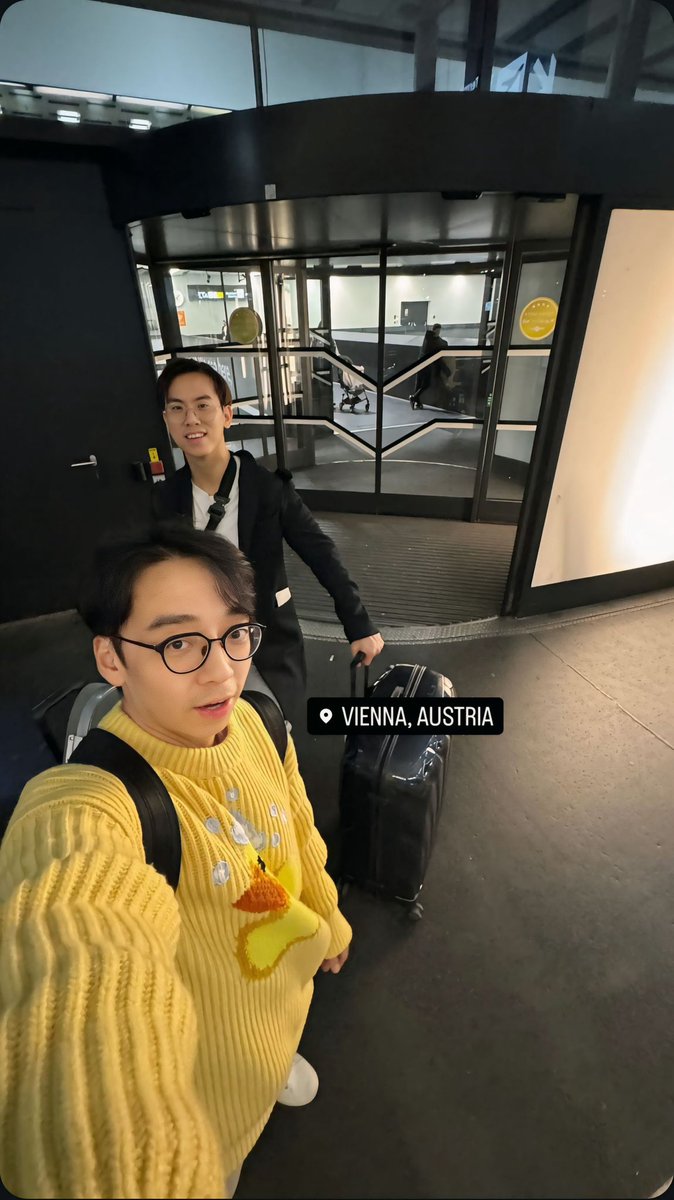 DayDreaming2Set's tweet image. CUTE 😻😻
#twoset #twosetviolin