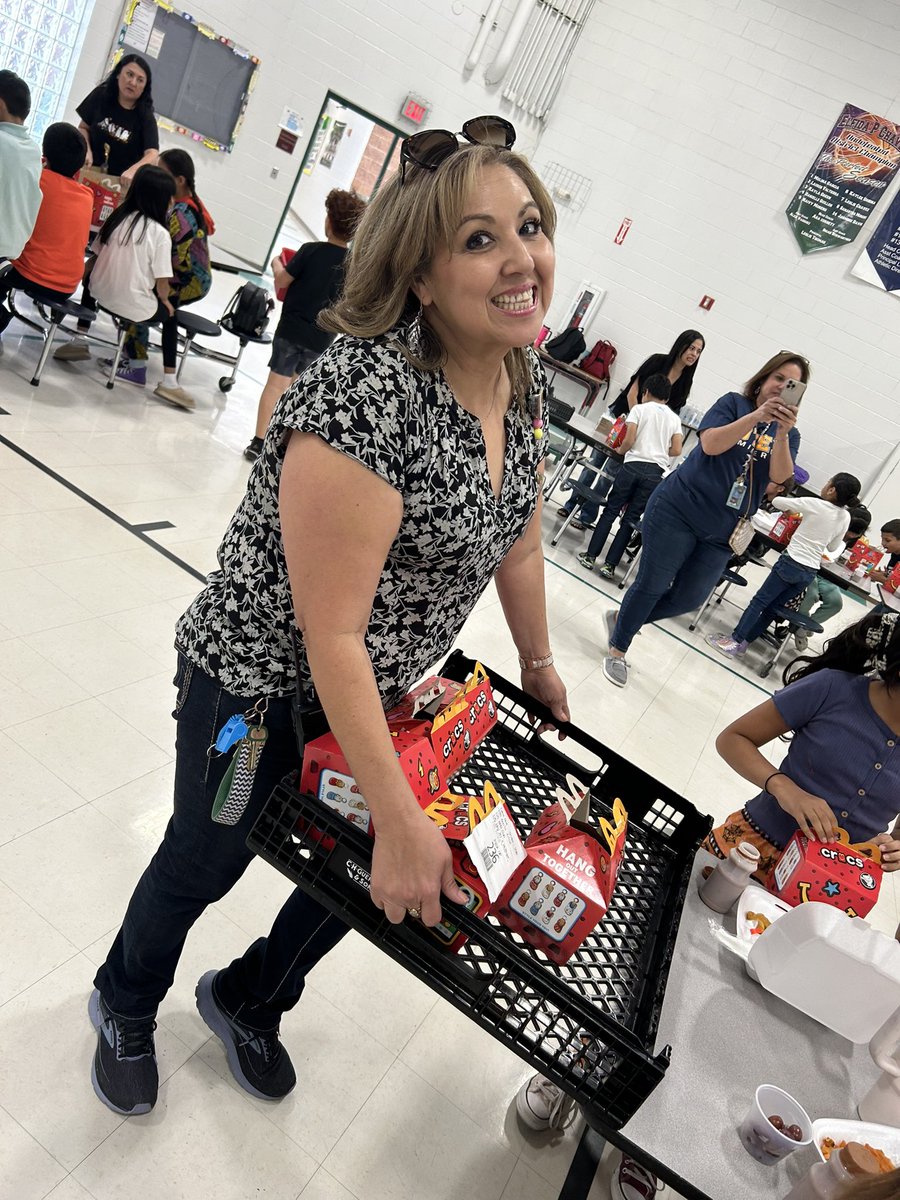 Veronica Collier tweet media