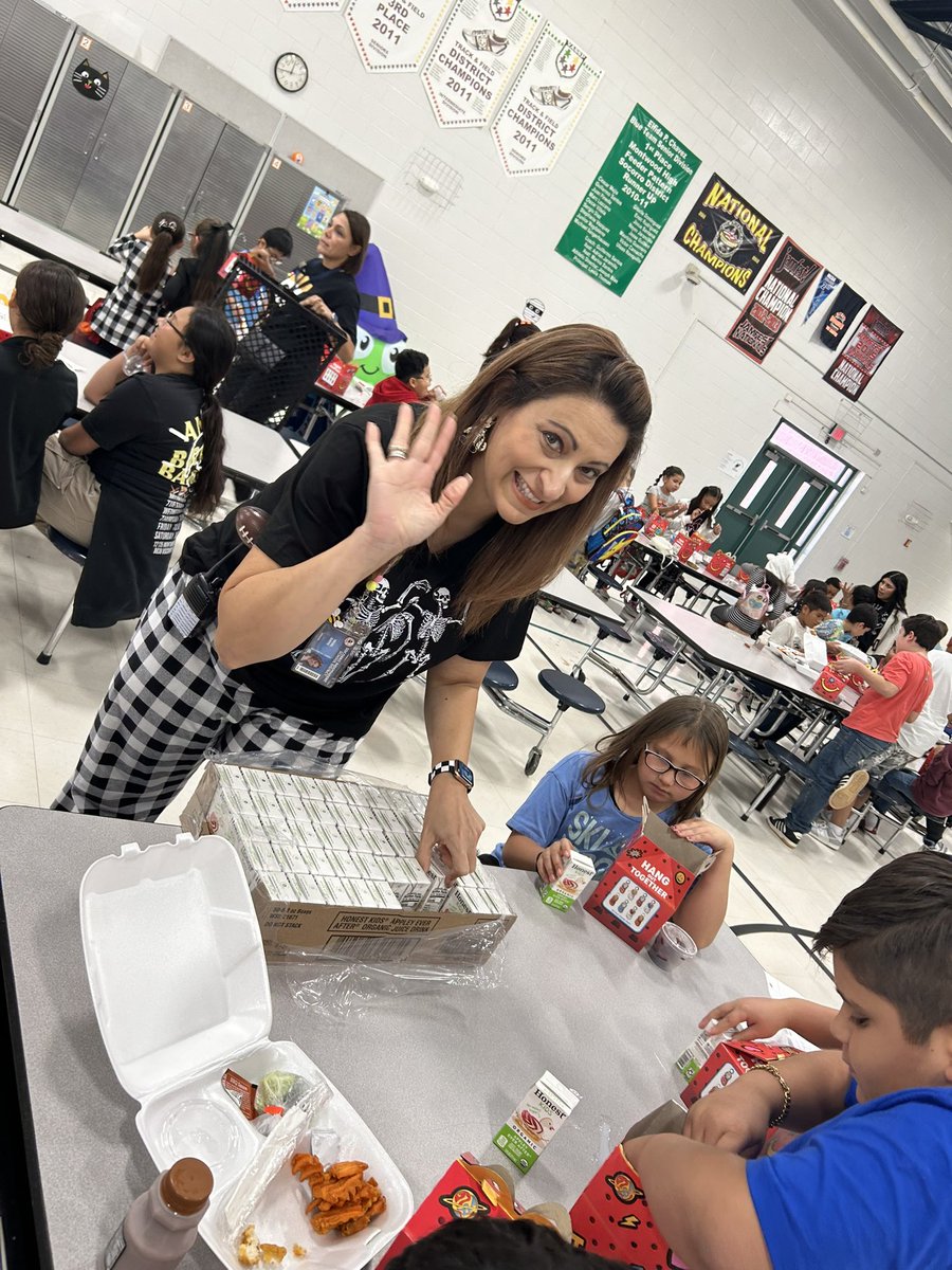 Veronica Collier tweet media