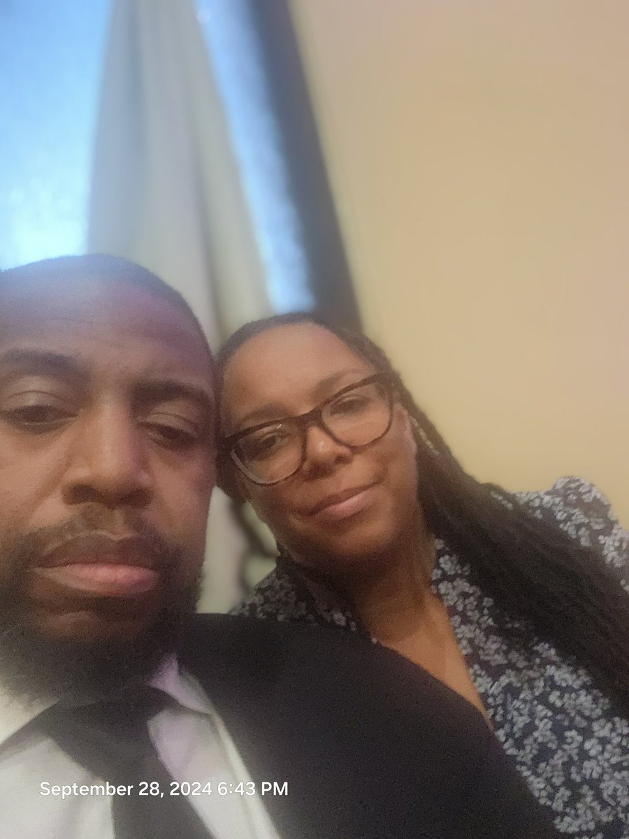 PastorDonovan's tweet photo. This summer I almost lost my life due to strokes following major surgery. I didn't wake up for a week. But God had another plan. God kept me. I'm grateful to still be the father of Taryn and Tegan, the husband of Tahirah and the pastor of Kansas Avenue. https://t.co/6OrHq1L13x